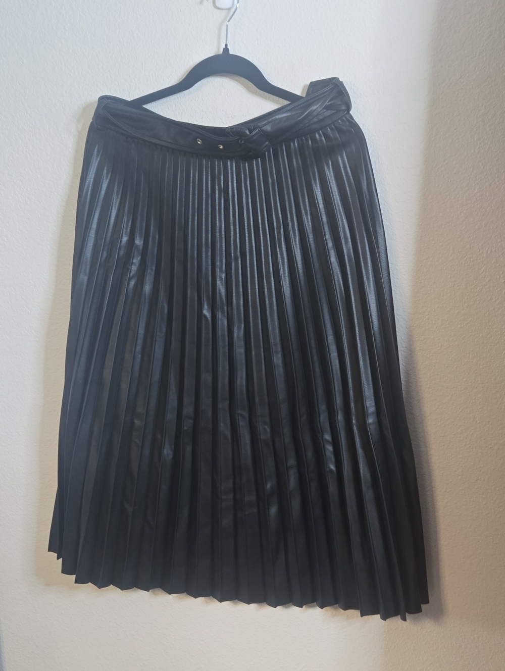 Zara Black Pleated Faux-Leather Midi Skirt